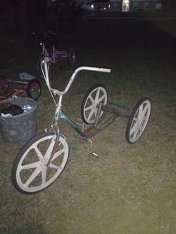 Three-wheeler bike