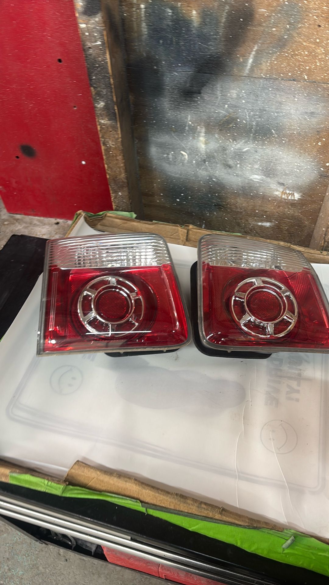 2007-2012 GMC Acadia Inner Tail Light Pass left Right Side OEM