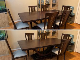 6 Seater Dining Room Table w/ Chairs and Leaf