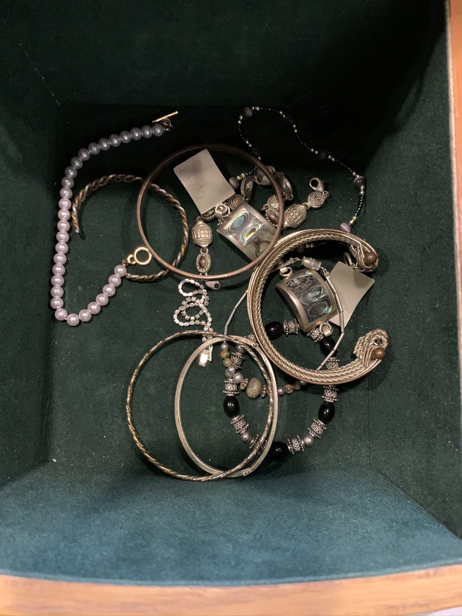 Assorted Women’s Jewelry 