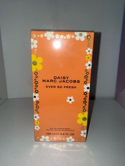Daisy Marc Jacob’s
