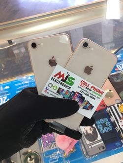 IPHONE 8 64GB UNLOCKED