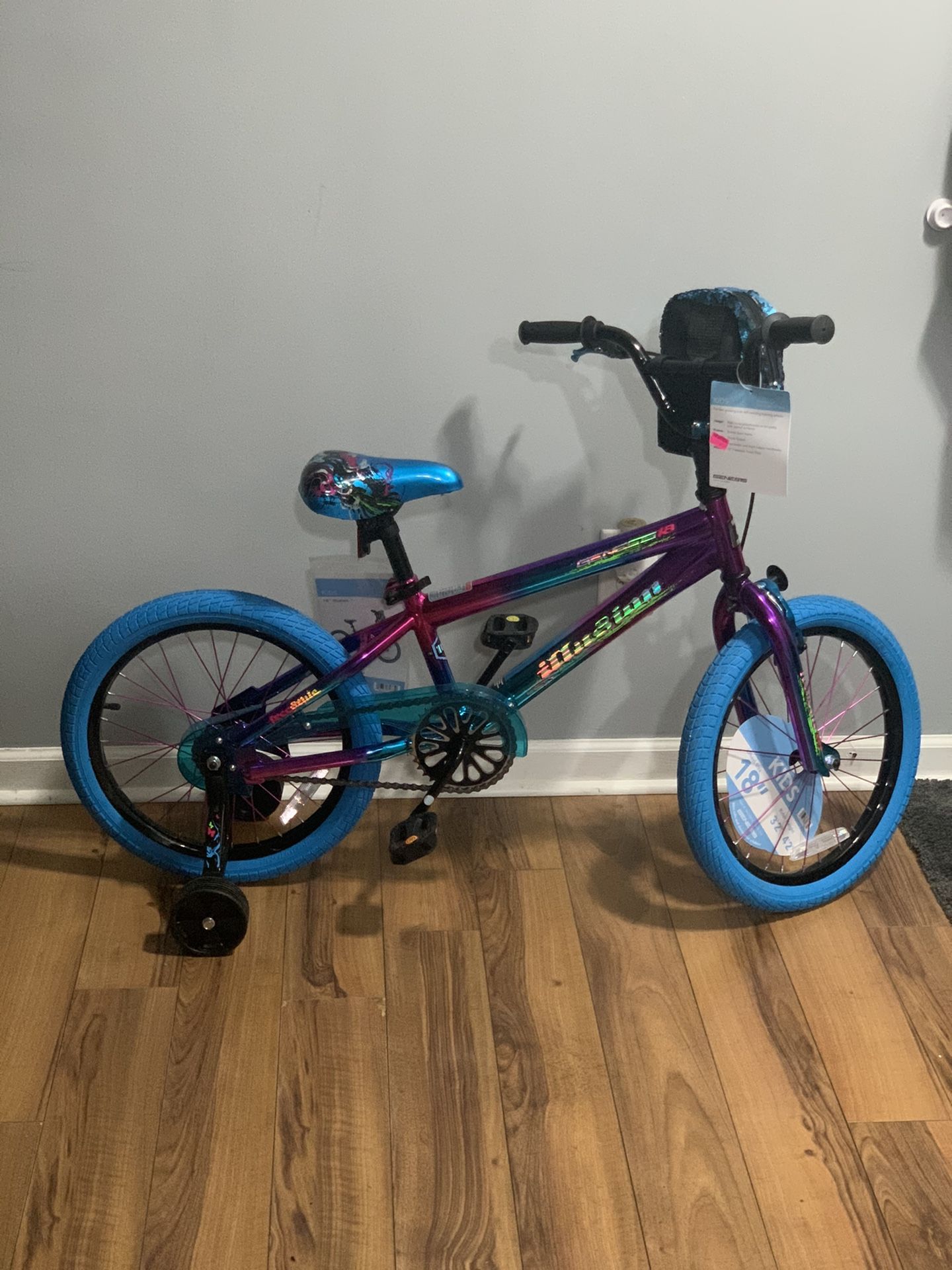 Genesis 18 kids bike