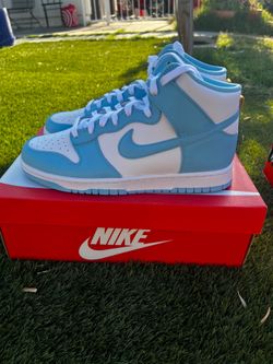 Nike Dunk High UNC