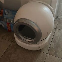 Automatic Litter Box
