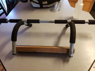 Pull up bar for exercise