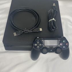 PS4 Slim 500GB w/ Controller 