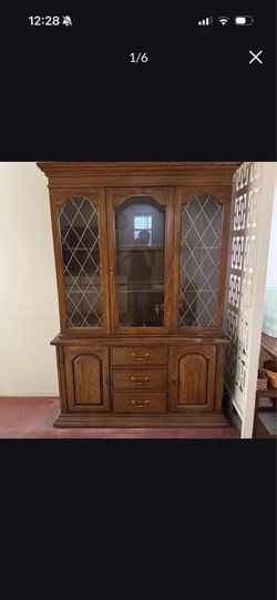 FREE Oak 2 Piece China Cabinet Kitchen Cabinet Good Condition