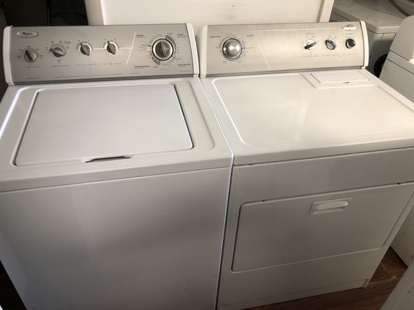 Whirlpool washer and dryer electric for Sale in Pleasant Grove, UT