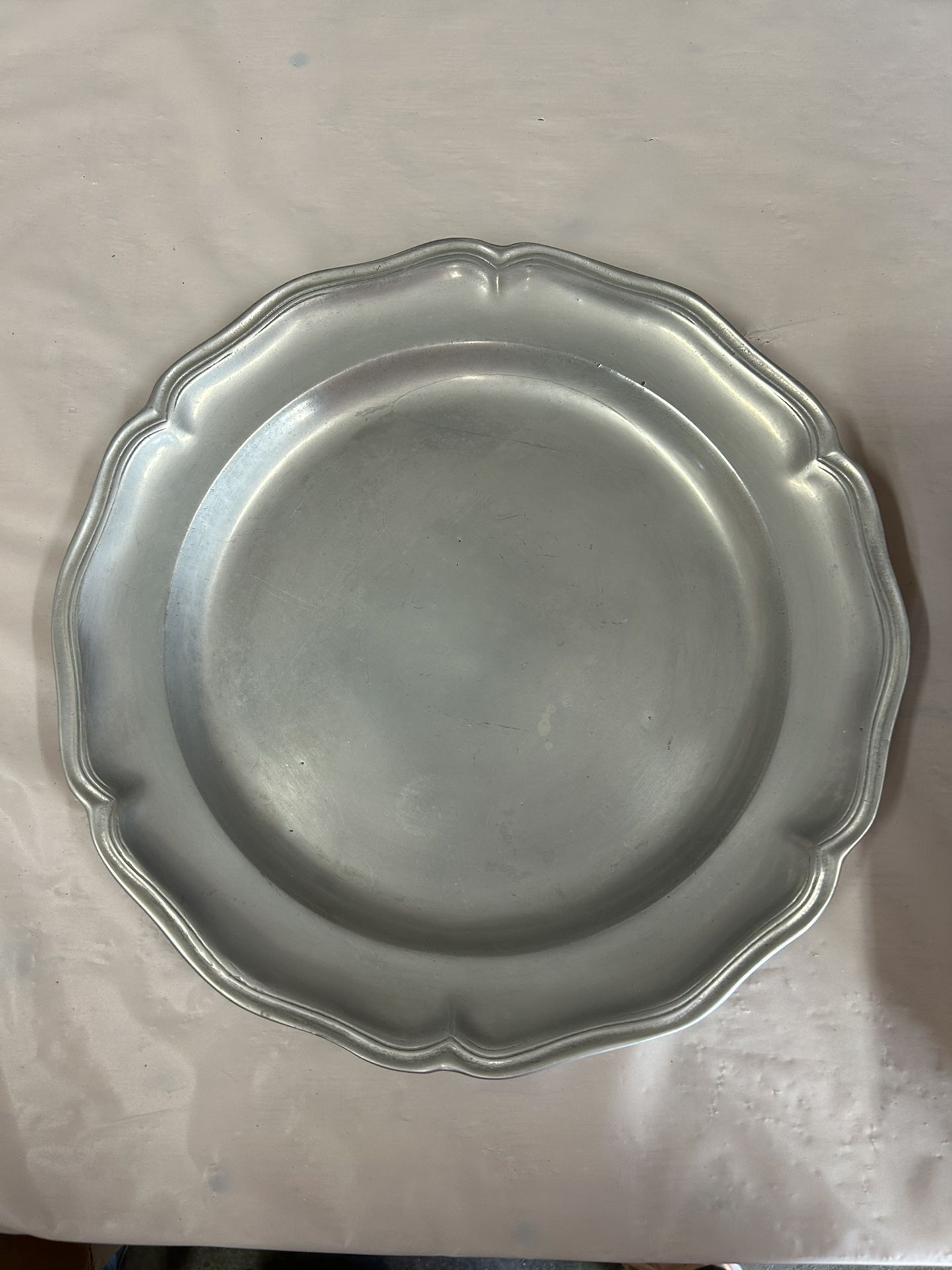 Vintage Set Of 2 Pieces/Pewter Plate & Platter/Wilton Armetale/Columbia PA