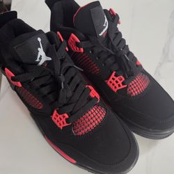 Air Jordan 4 Retro Black Red Shoes size 8.5