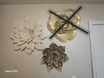 Wall Flower Decor