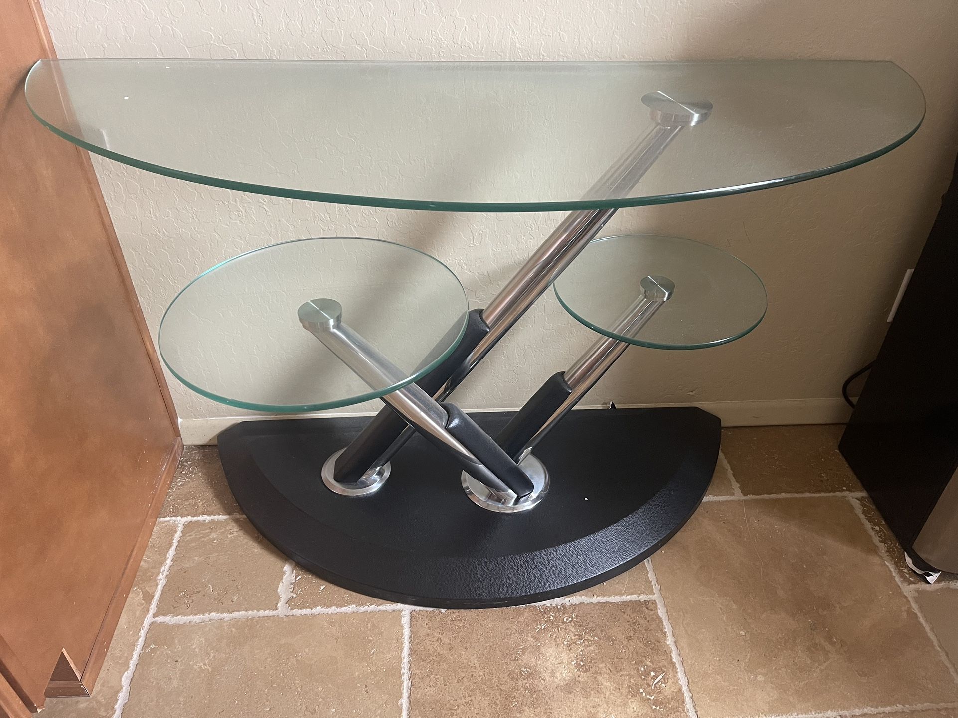 Modesto 38015 Halfmoon Sofa Table (Occasional Tables - Sofa Tables)