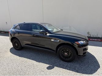2017 Jaguar F-Pace. 20d