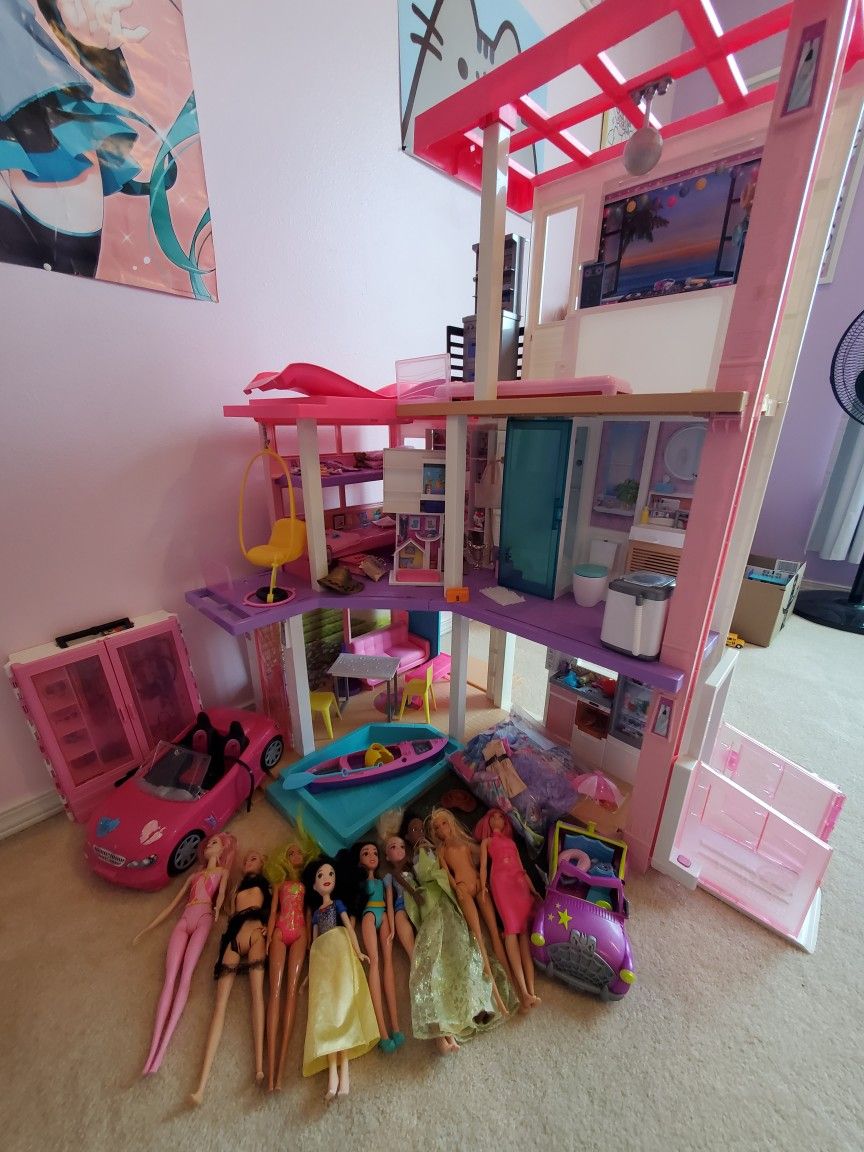 Barbie Dream House, Car, Closet, And Canoe