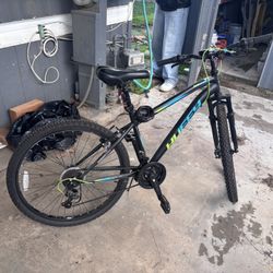 Huffy NightHawk 26” Mountain Bike – Front Suspension No n