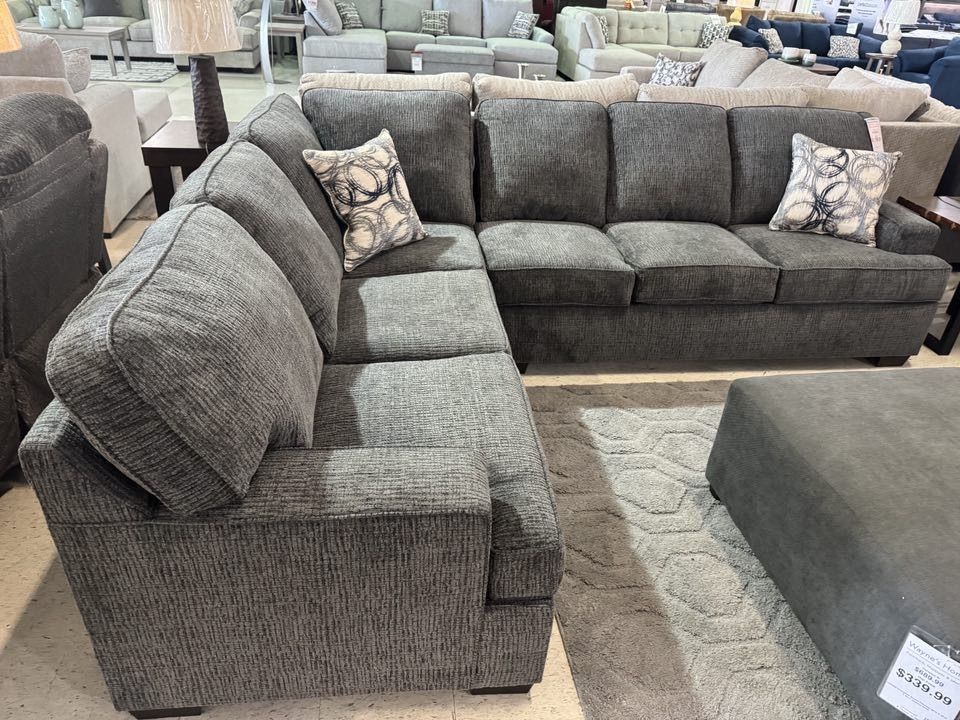 AP🎉 Gray Sectional Couch// Financing & Delivery Available