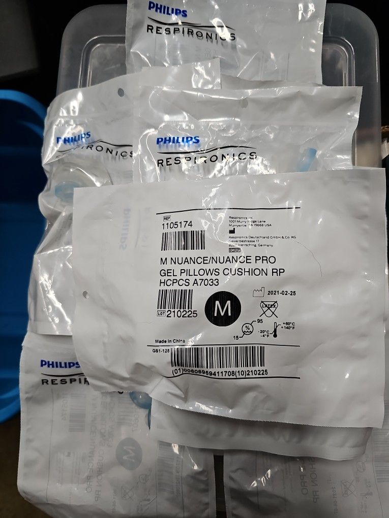 9 Philips Respironics Nuance Gel Pillows, New No Box