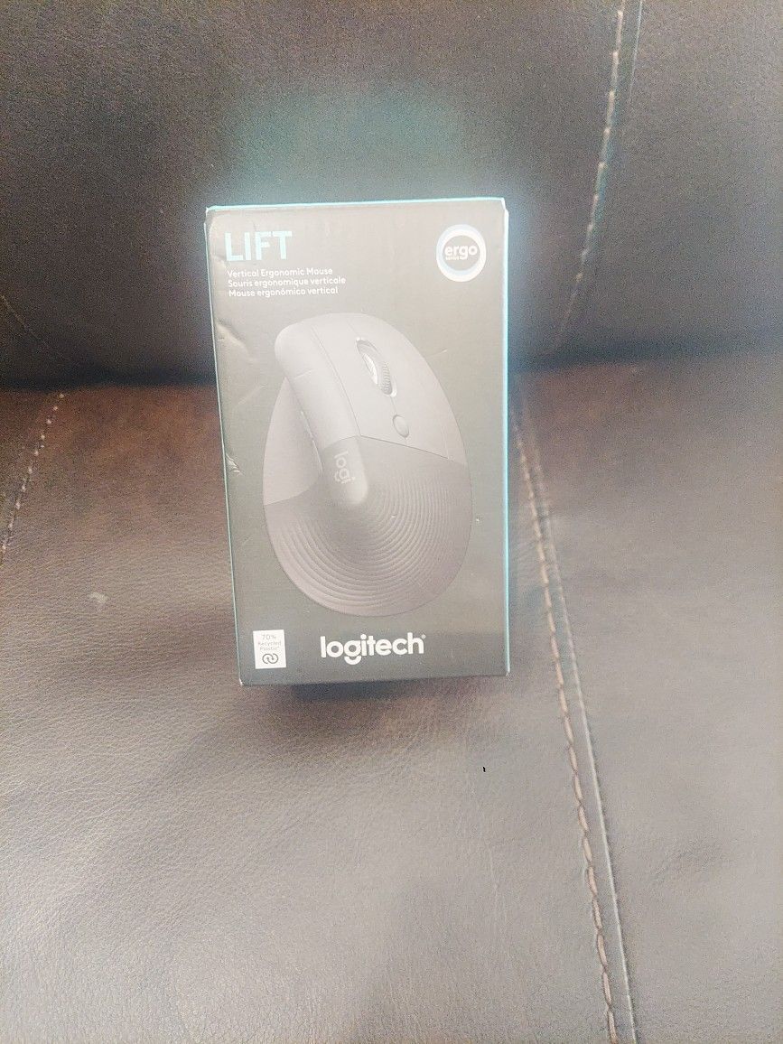 Logitech - Lift Wireless Vertical Ergonomic Mouse