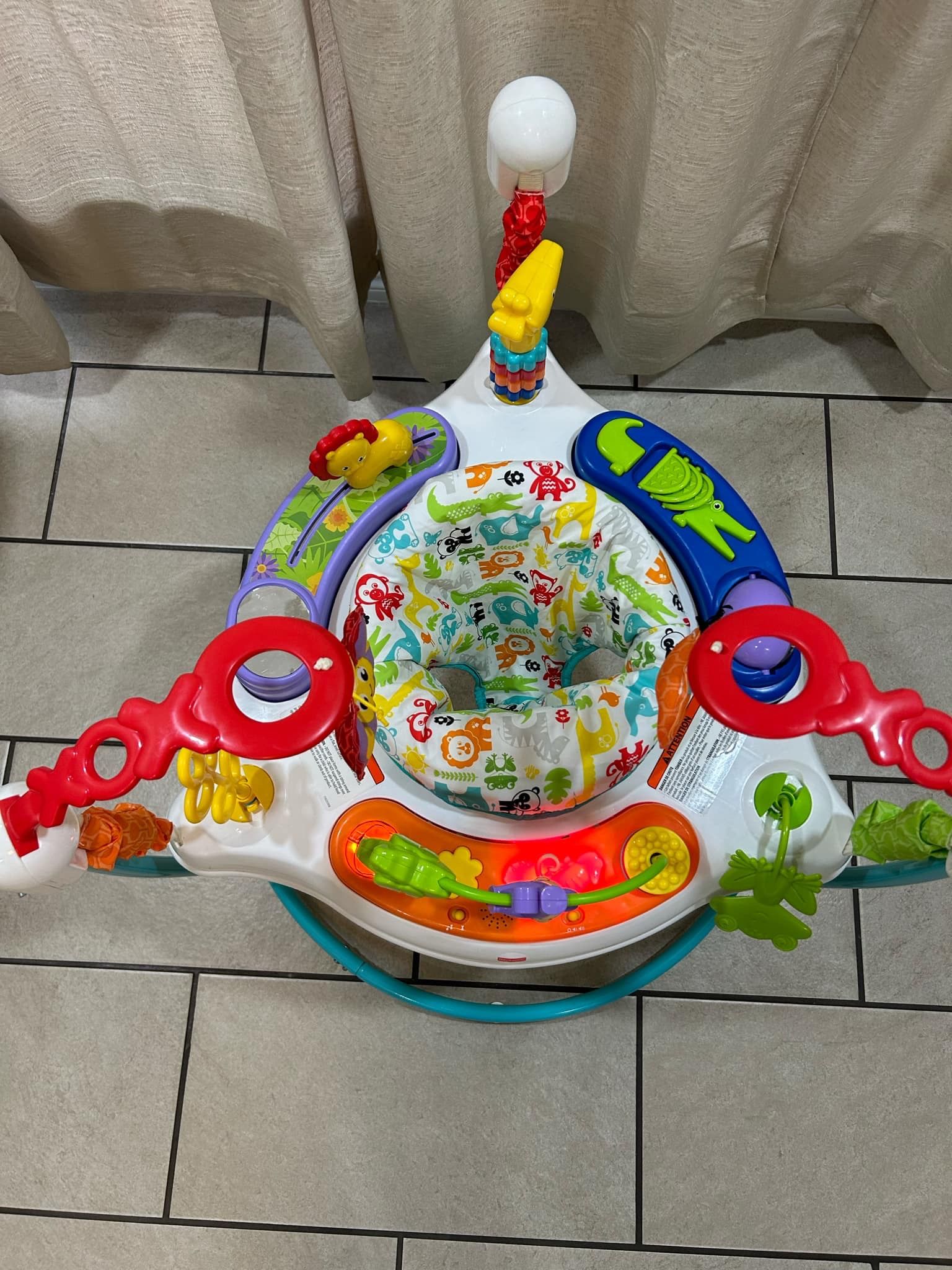 Fisher-Price Jumping Jungle Jumperoo Baby Jumper with Lights and Sound