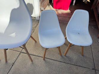 white modern chairs