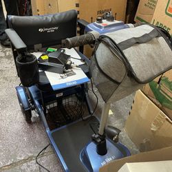 NEW NEVER USED JOURNEY SO LITE S1 POWER CHAIR SCOOTER WITH BOX INSTRUCTION CHARGER ETC NEW