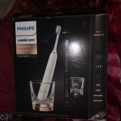 Phillips Sonicare Tooth Brush