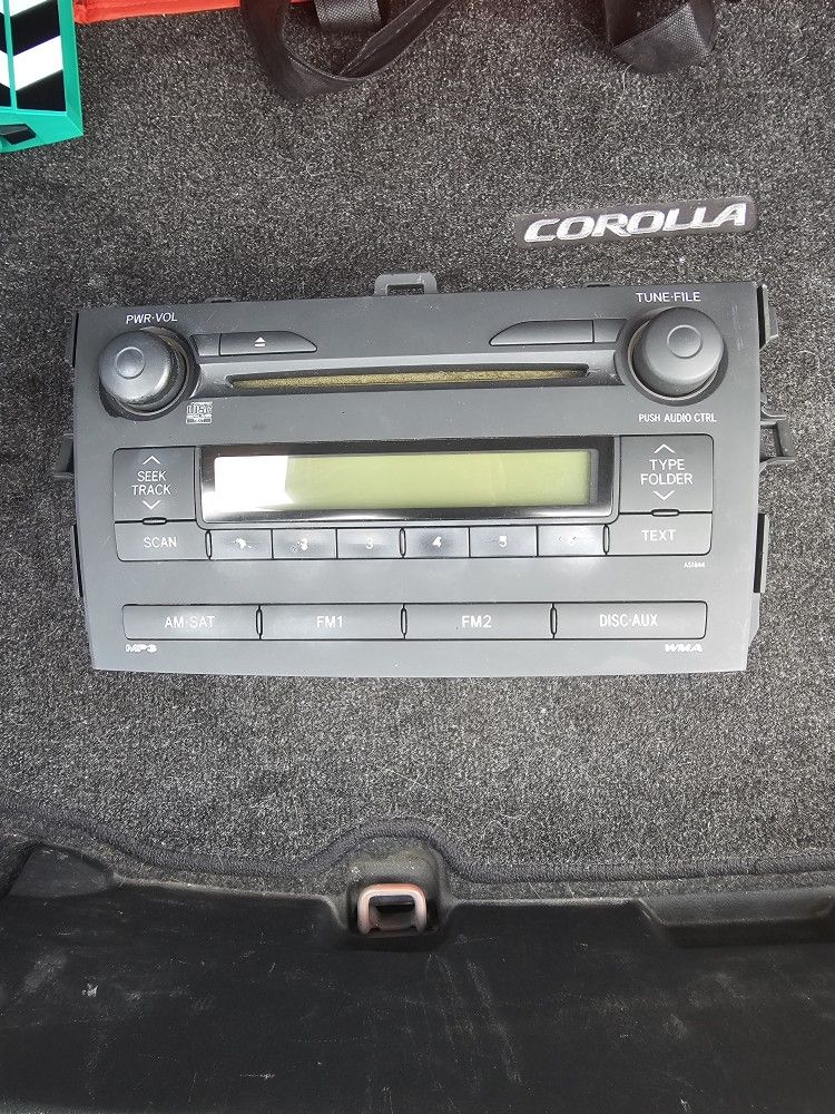 2009-2011 TOYOTA Corolla Stereo OEM / Radio