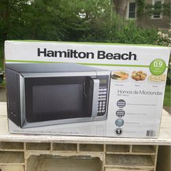 Hamilton Beach (new In Box) Microwave