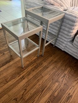 Nesting side tables - silver, set of 2