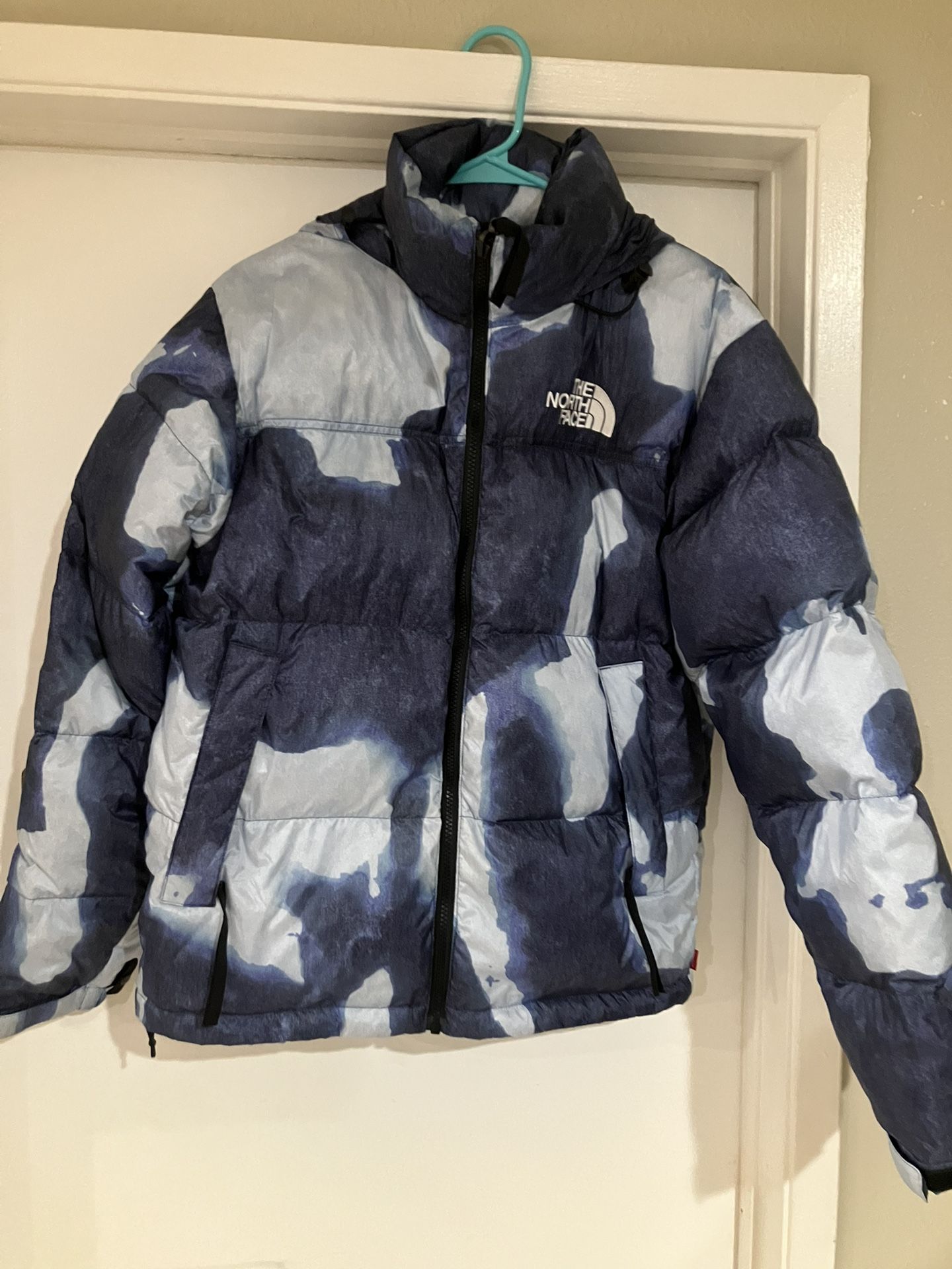 Supreme The North Face Bleached Denim Print Nuptse Jacket