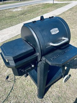 Electric grill PIT BOSS PRO SERIES The electric grill works perfectly I can deliver