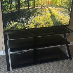 Tv ➕ stand - Pick Up By This Weekend 