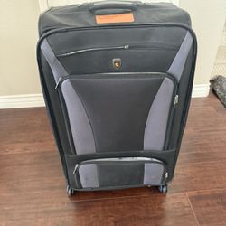Large luggage - Free