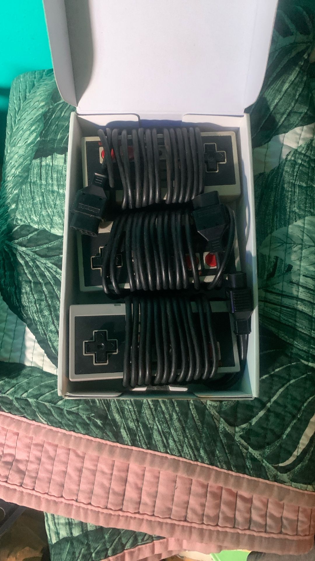 3 Nintendo Controller