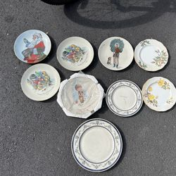 Vintage Christmas Dishes