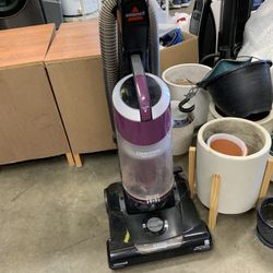 Bissell Vacuum Cleaner