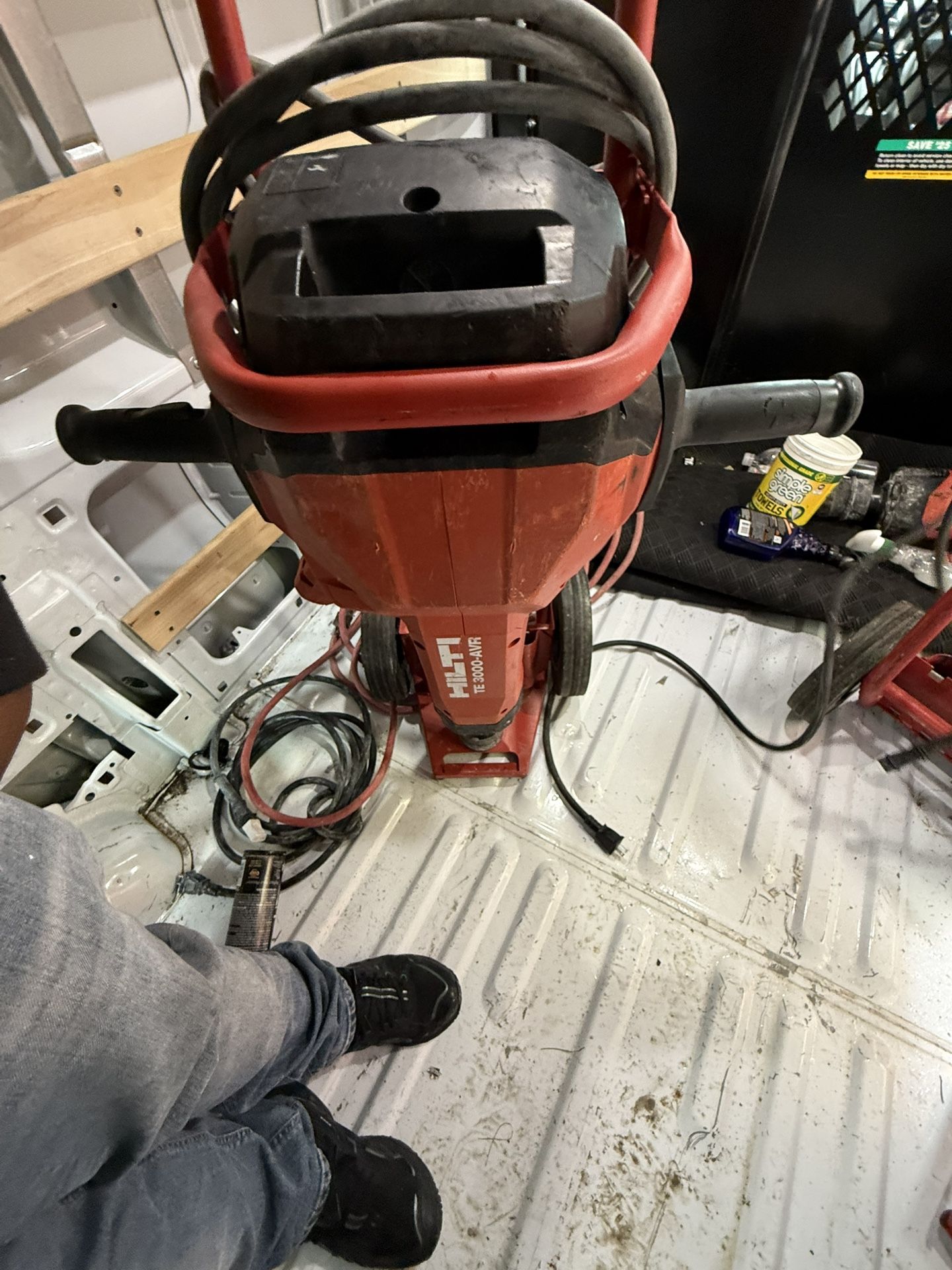 HILTI TE 3000-AVR JACKHAMMERS 🛠️