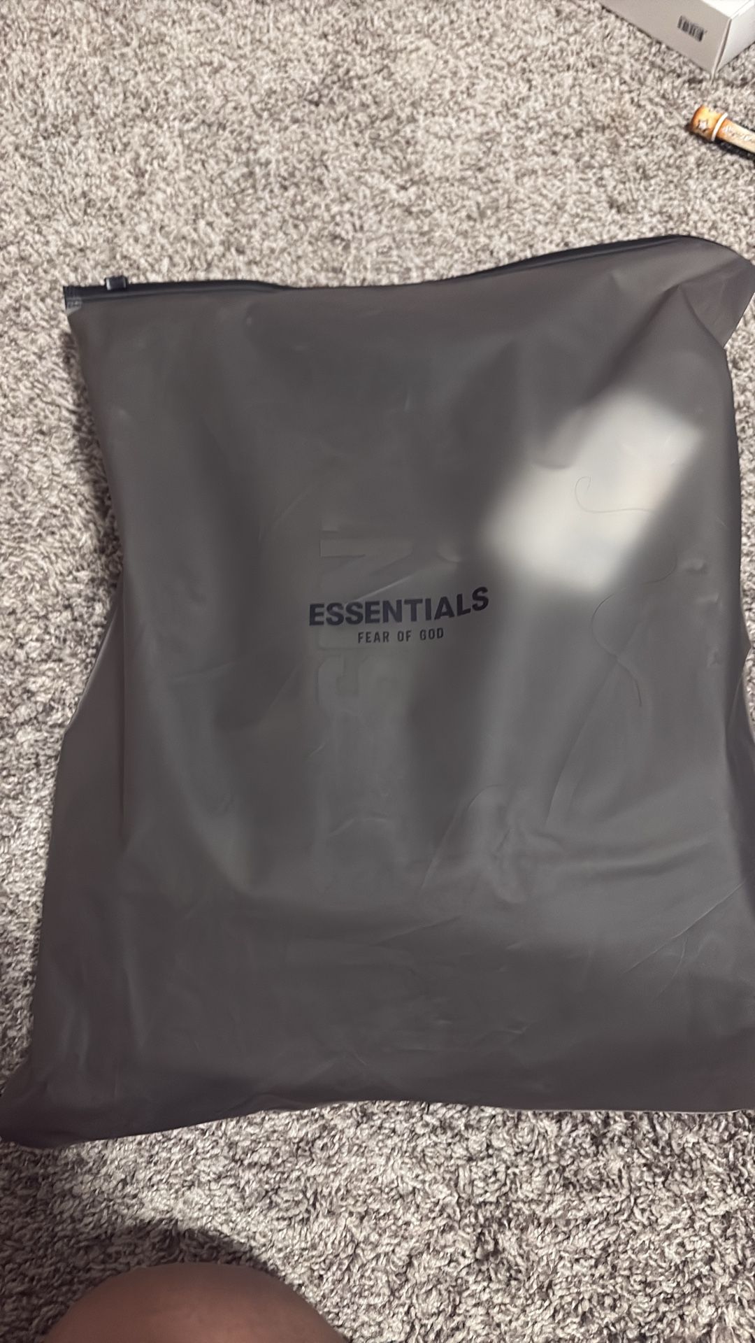 Essentials New Hoodie small