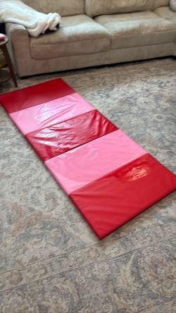 Kids tumbling mat