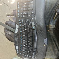 Logitech K350 Ergonomic Keyboard, Wireless