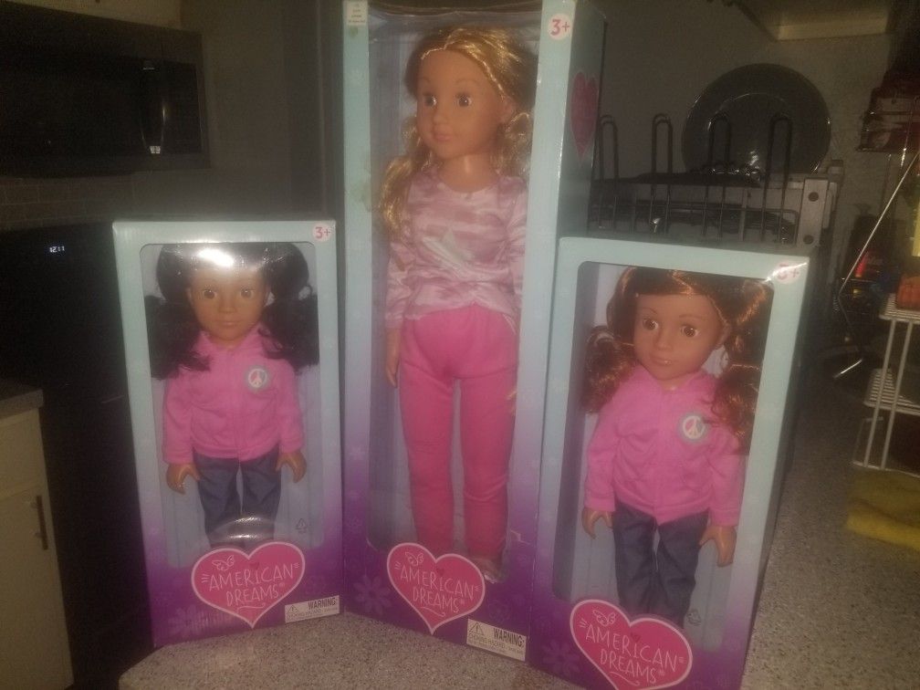 Muñecas $20.00 Cada Una O $45.00 Las Tres