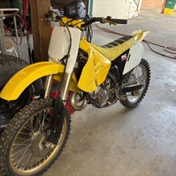 2000 Rm 125