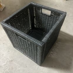Wicker basket