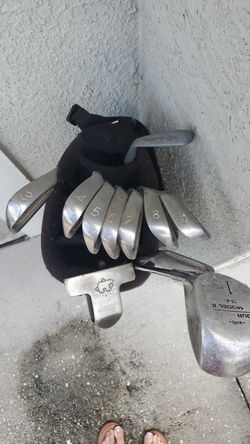 Tour model 2 & limited edition, 2nd bag & a few clubs are free