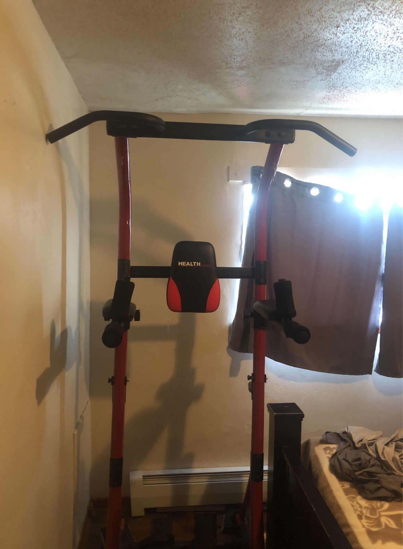 Leg Dip And Pull Up Machine