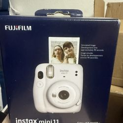 Fujifilm Instax Mini 11 Ice White