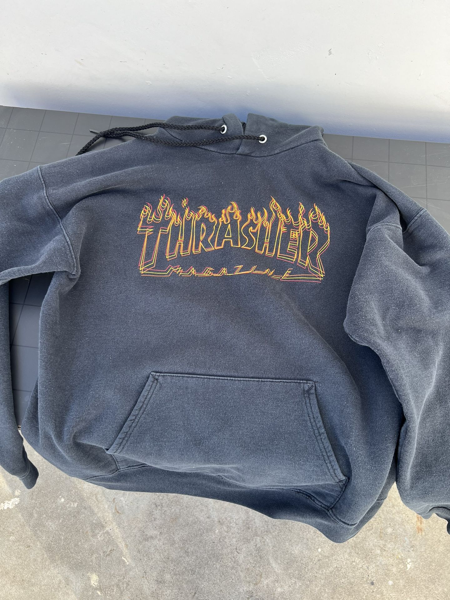 Vintage Thrasher Hoodie Size Medium