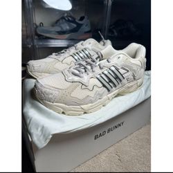 Size 11 - adidas Bad Bunny x Response CL Wonder White NEW! FAST!
