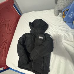 DKNY Size 5/6